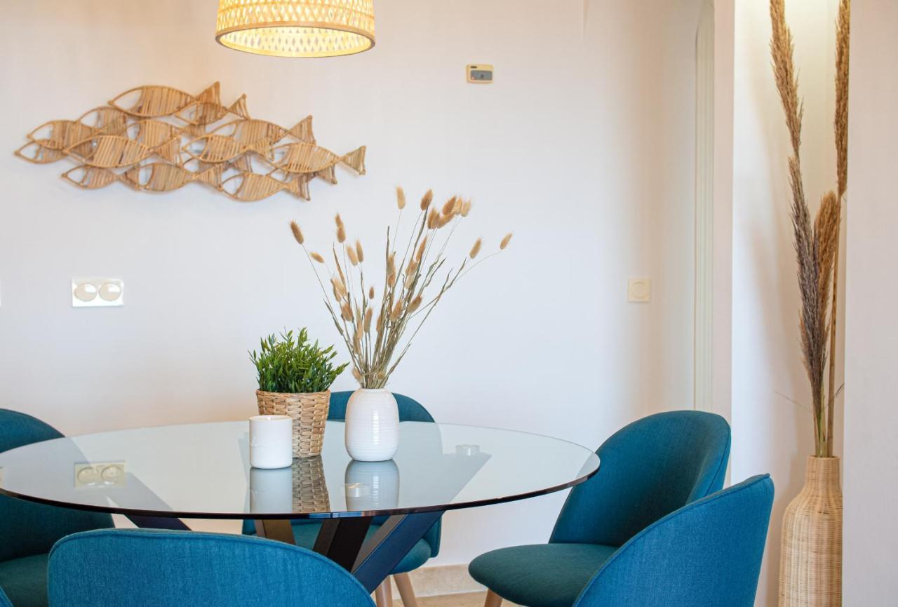 Coto Real 2359 Apartment Манилва Екстериор снимка